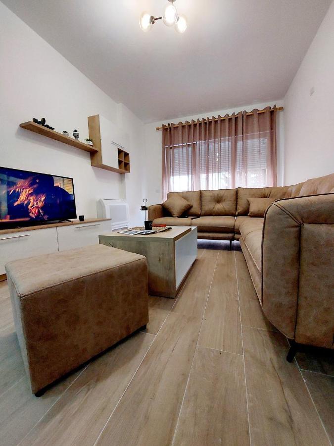 Gex Tirana